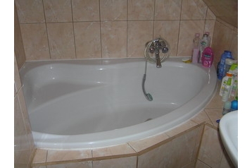 Slovačka Privát Heľpa, Eksterijer